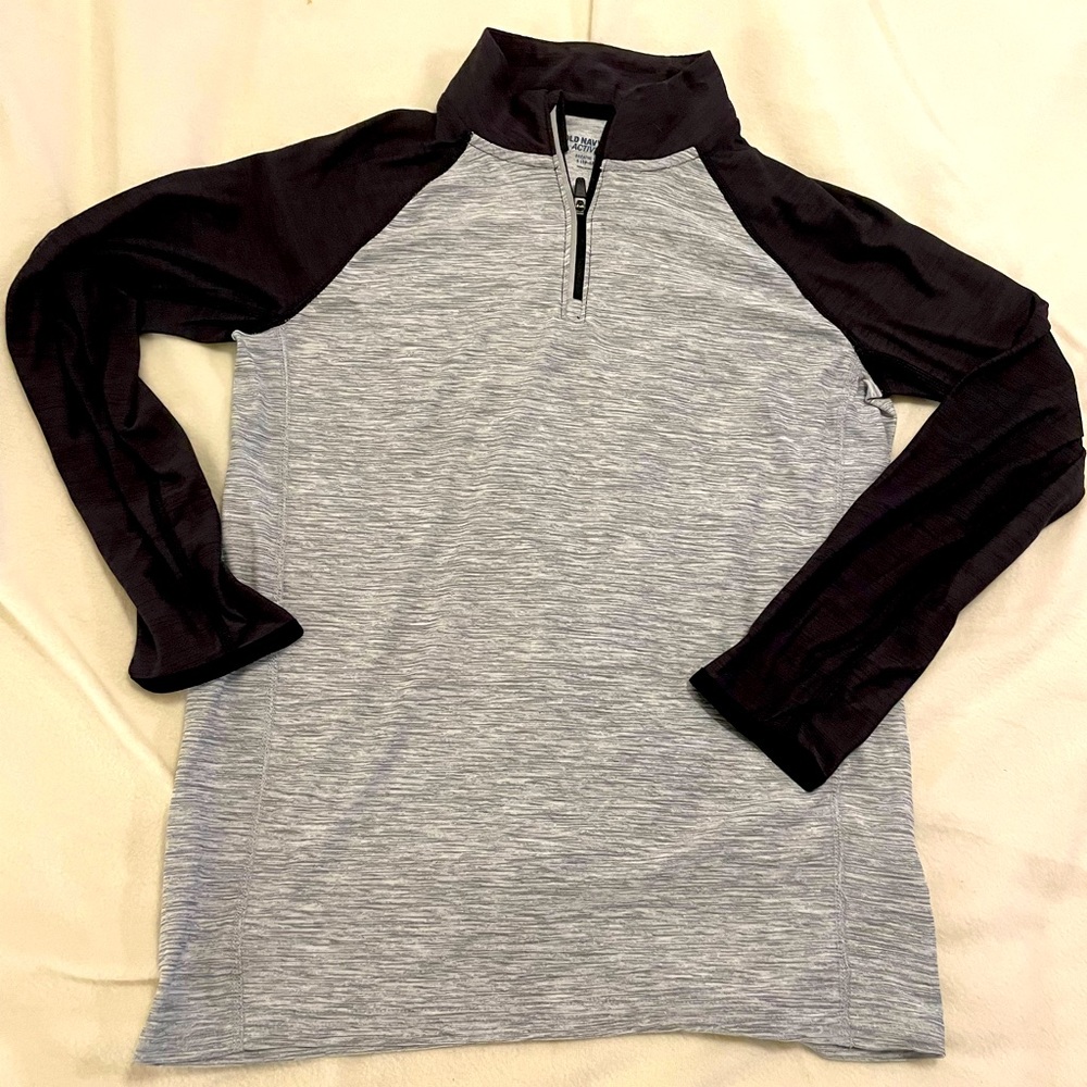 ⭐️Old Navy size 10-12 thin jacket